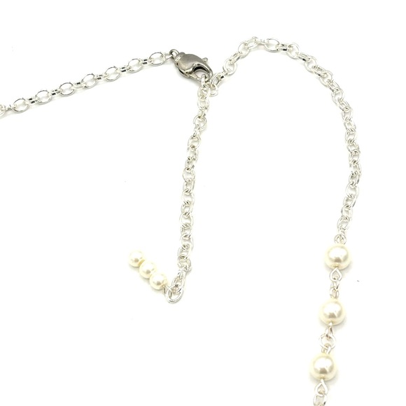 Hand Crafted Silver and Orange with Pearl Flower Necklace - Picture 8 of 9